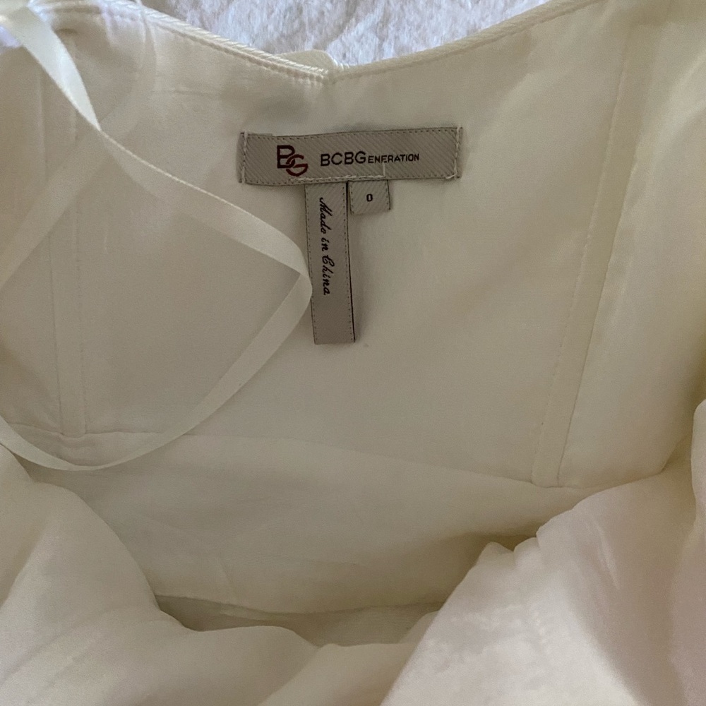 Off-White Bcbgeneration Strapless Dress - image 3